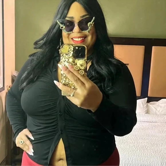 Butterfly Navy Blue Crystal Sunglasses - Picture 10 of 14